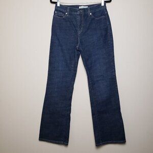 LEVI'S Perfectly Slimming Bootcut 512 Jeans